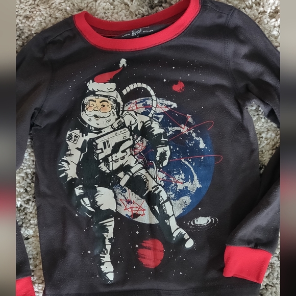 Boy fleece pajamas bundle - Picture 2 of 4